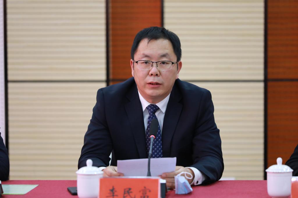 我校与宿迁市工信局签订战略合作协议